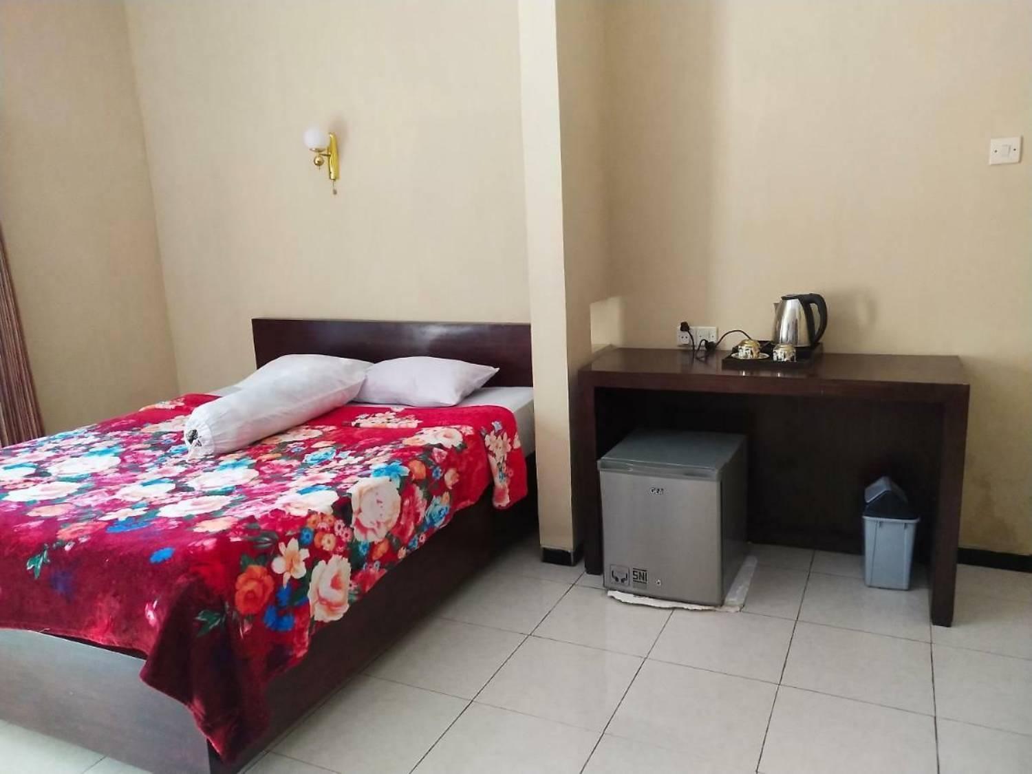 Surya Guest House Probolinggo Eksteriør bilde