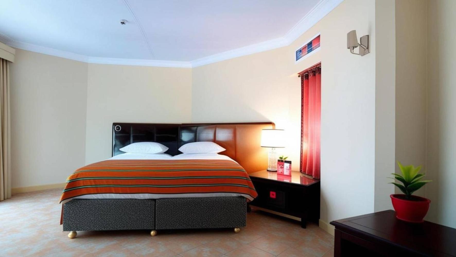 Surya Guest House Probolinggo Eksteriør bilde