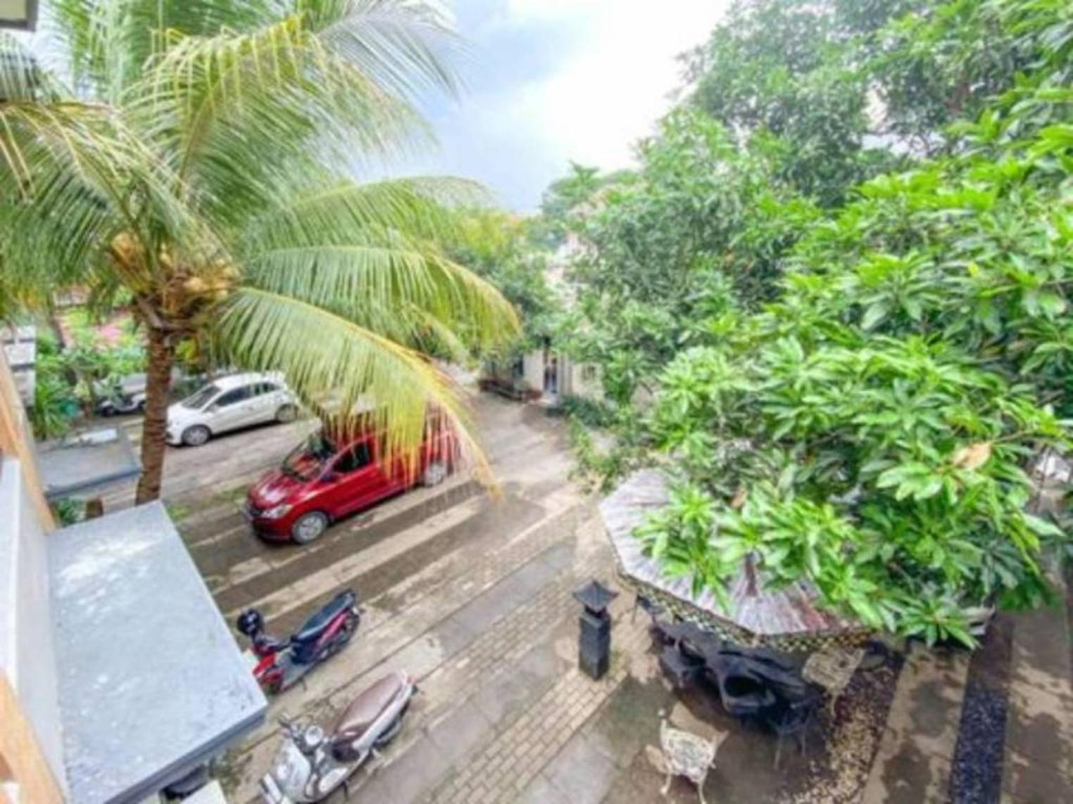 Surya Guest House Probolinggo Eksteriør bilde