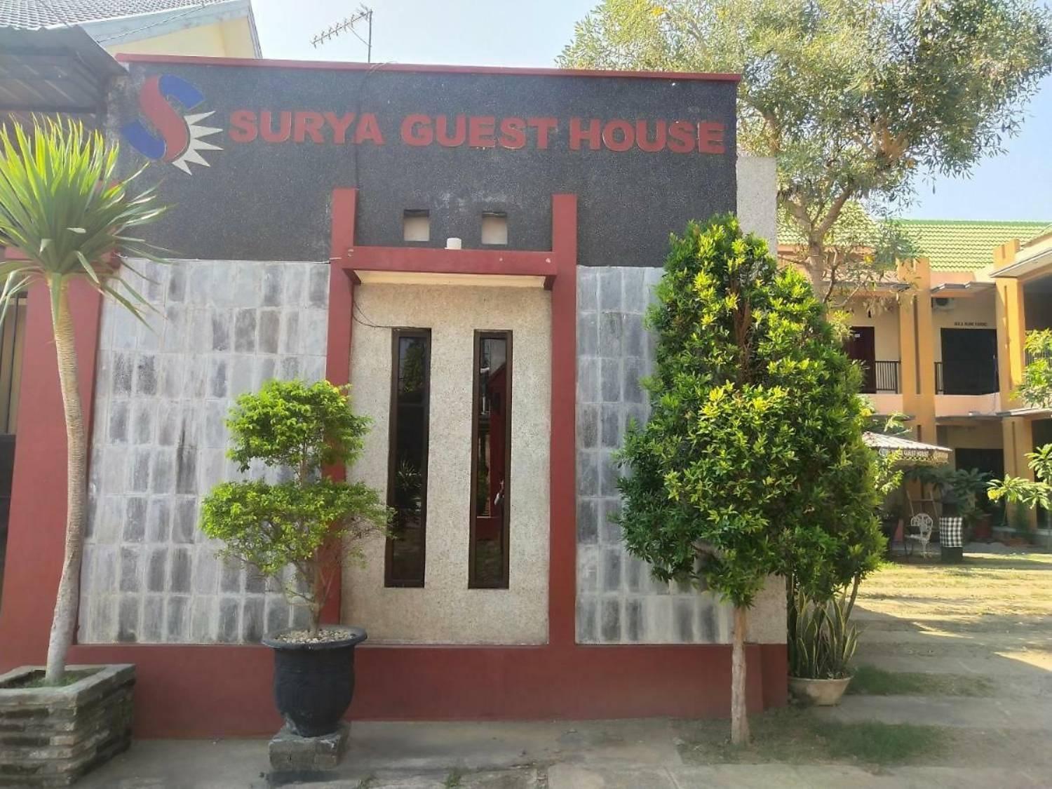 Surya Guest House Probolinggo Eksteriør bilde